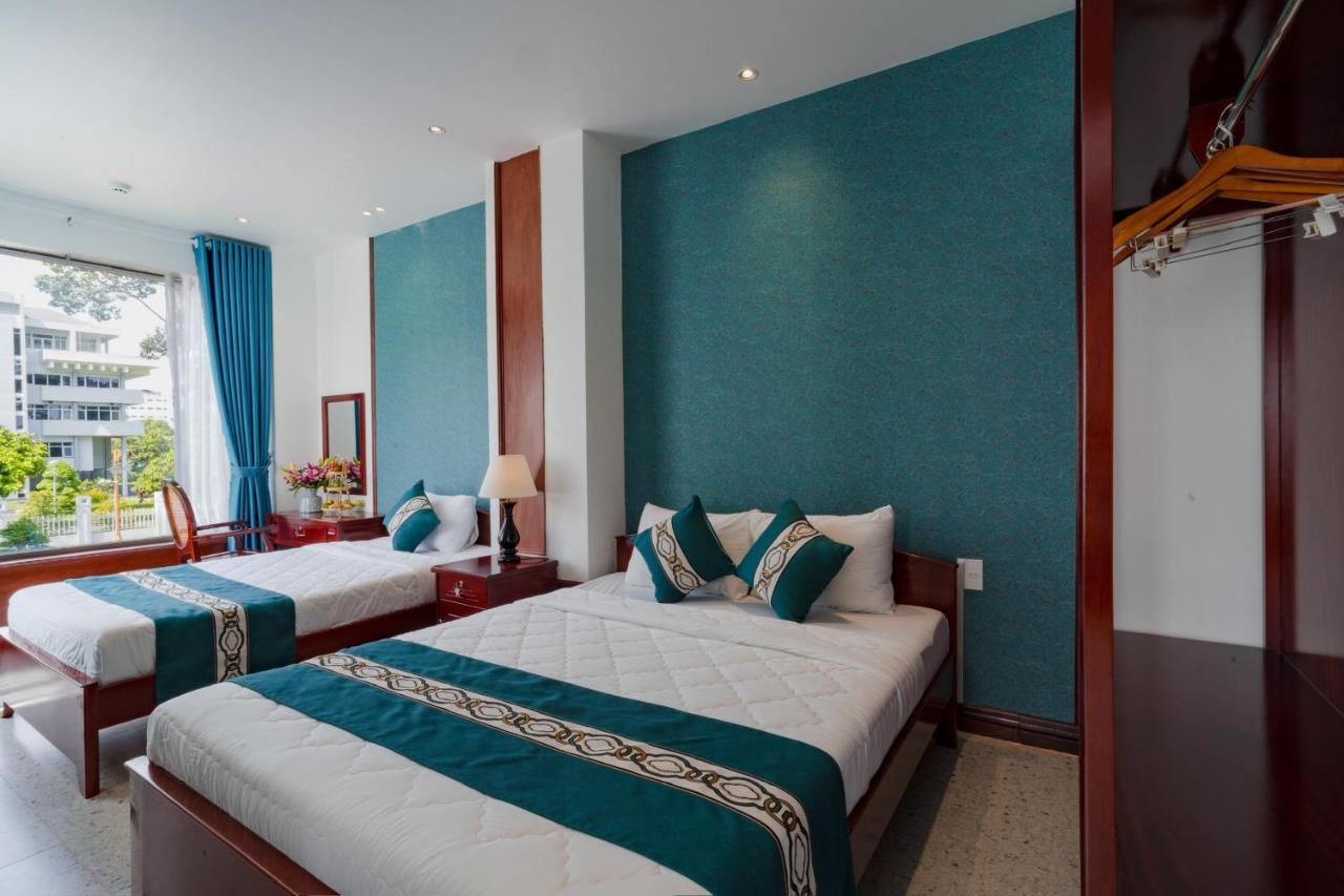 Chuong Duong Hotel Mỹ Tho Exterior foto
